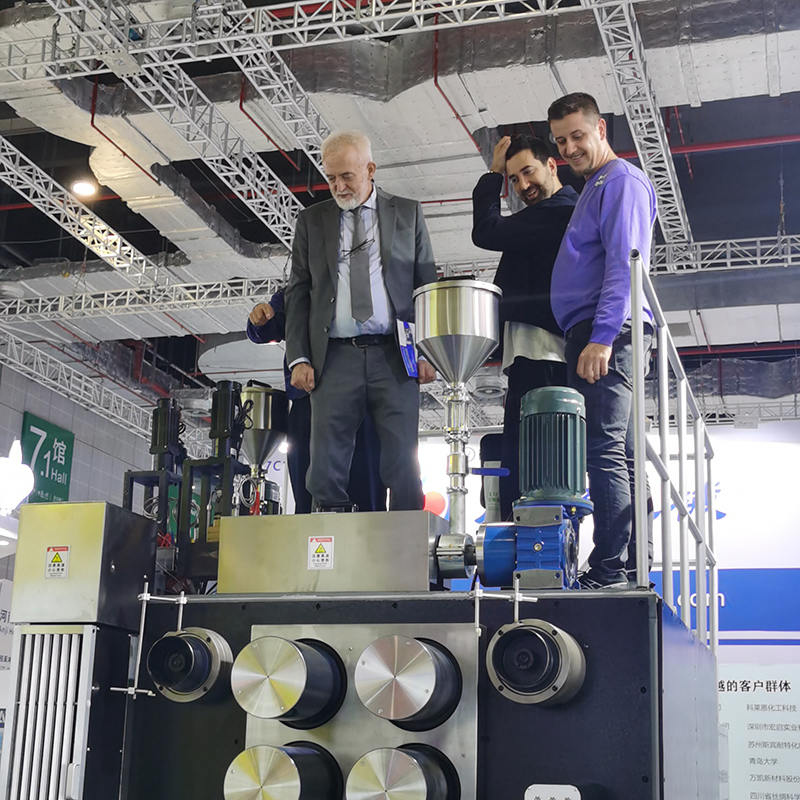 Mesin Pemintalan Leleh Pilot Premium